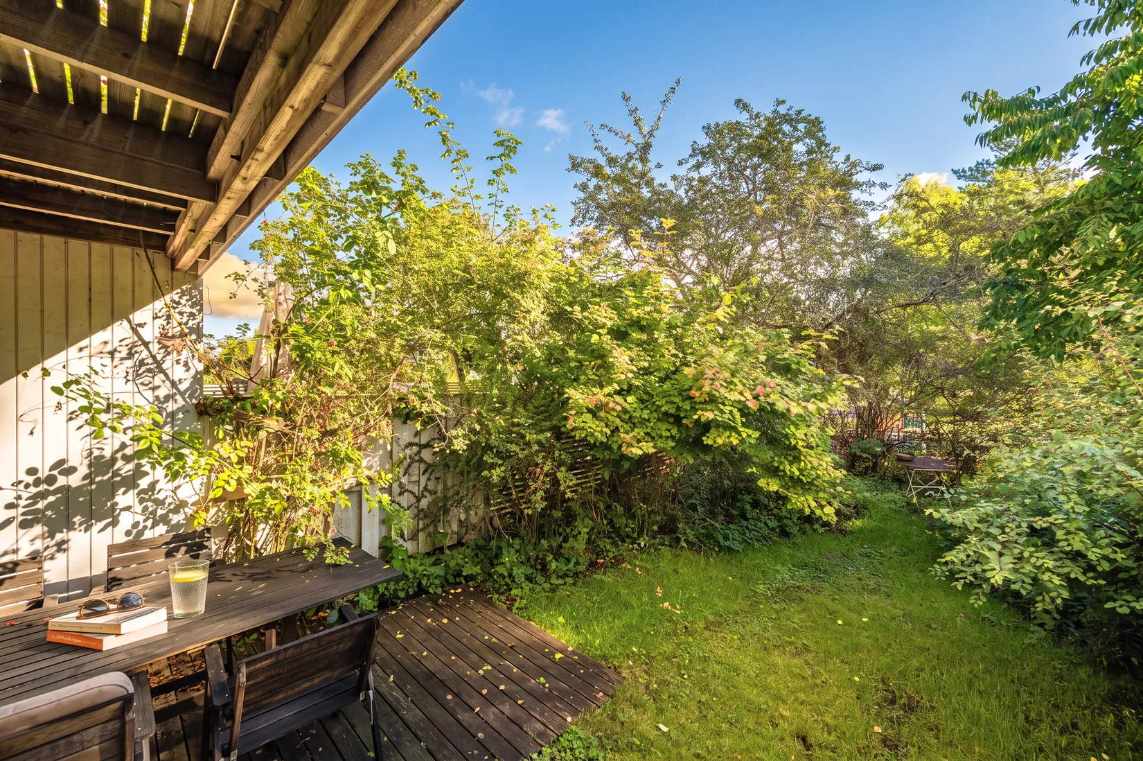 Radhus, Glimmerstigen 23, Lillsjön - Kungsängen, Upplands-Bro