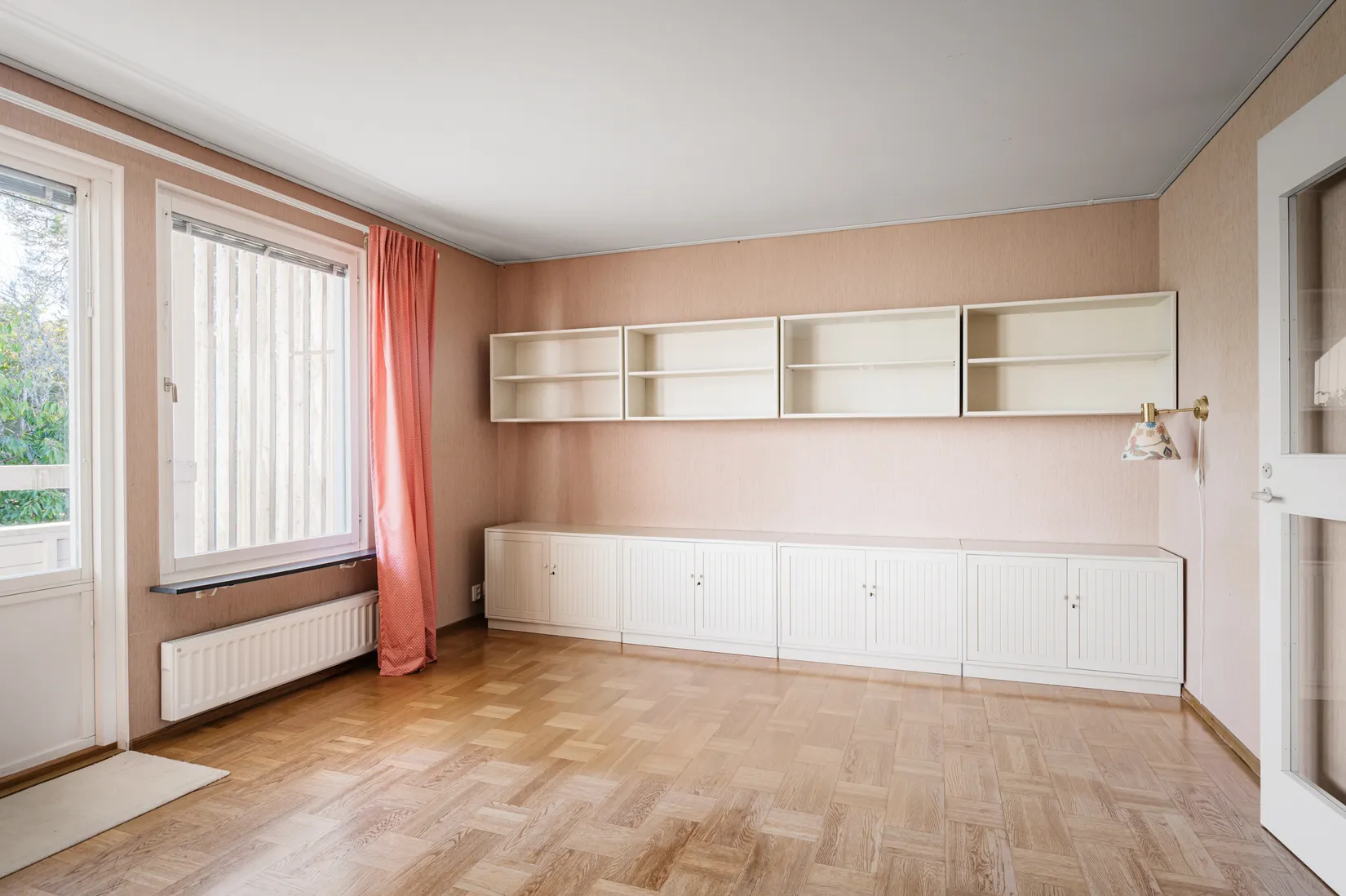 Radhus, Glimmerstigen 23, Lillsjön - Kungsängen, Upplands-Bro