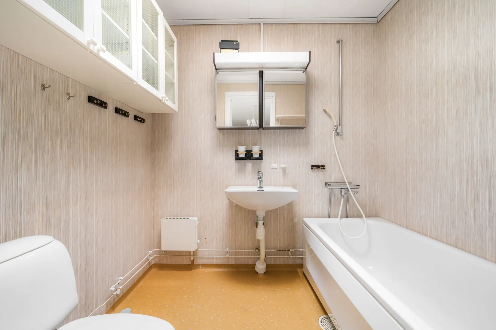 Radhus, Glimmerstigen 23, Lillsjön - Kungsängen, Upplands-Bro