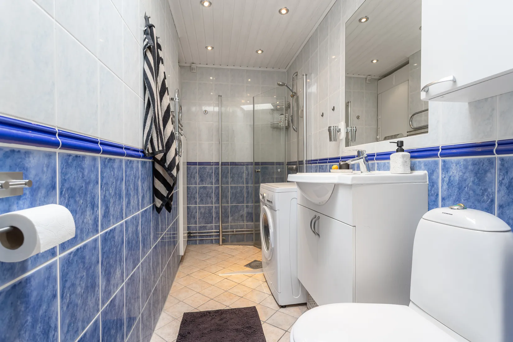 Radhus, Länsmansvägen 43, Norrviken, Sollentuna