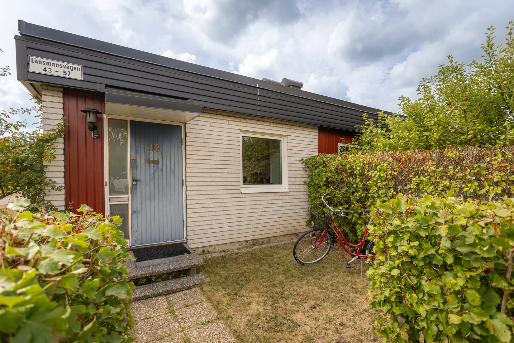 Radhus, Länsmansvägen 43, Norrviken, Sollentuna