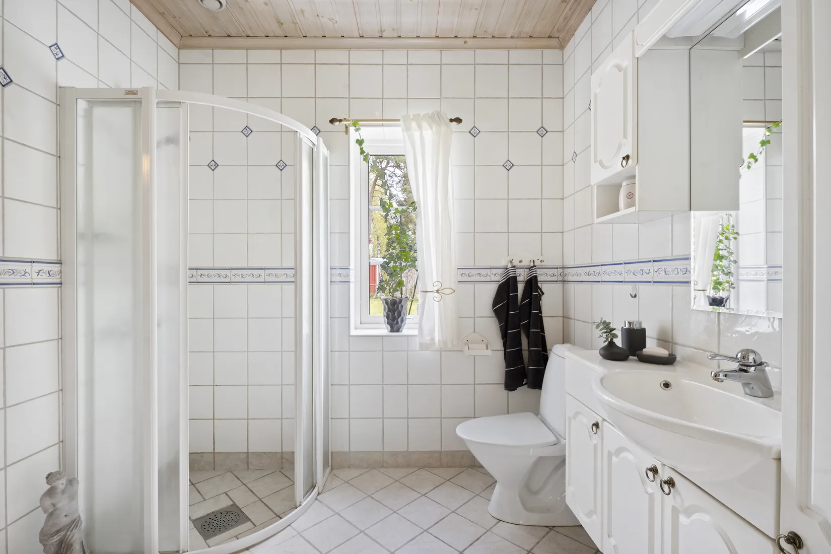 Villa, Öringevägen 7, Knivsta