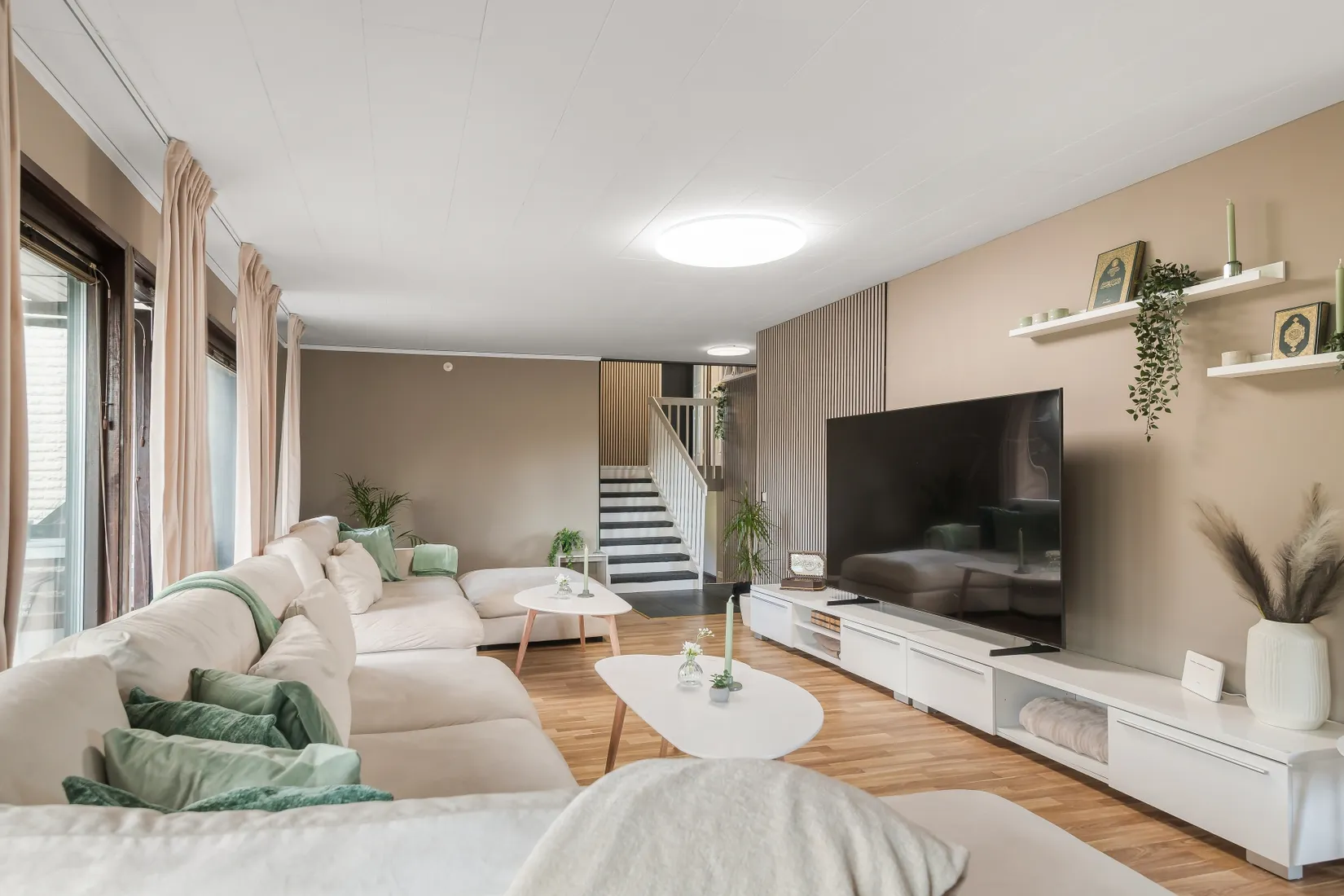 Villa, Kindsvägen 45, Svenljunga