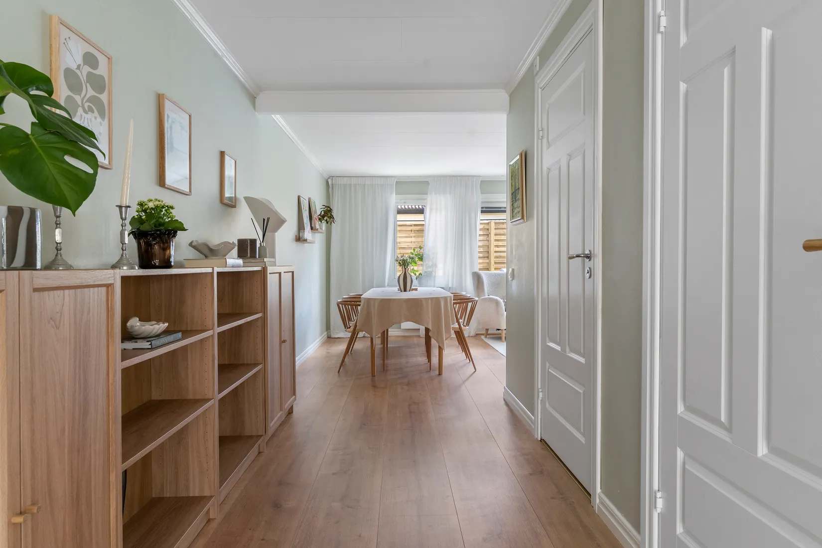 Radhus, Granåsvägen 150, Vargön, Vänersborg
