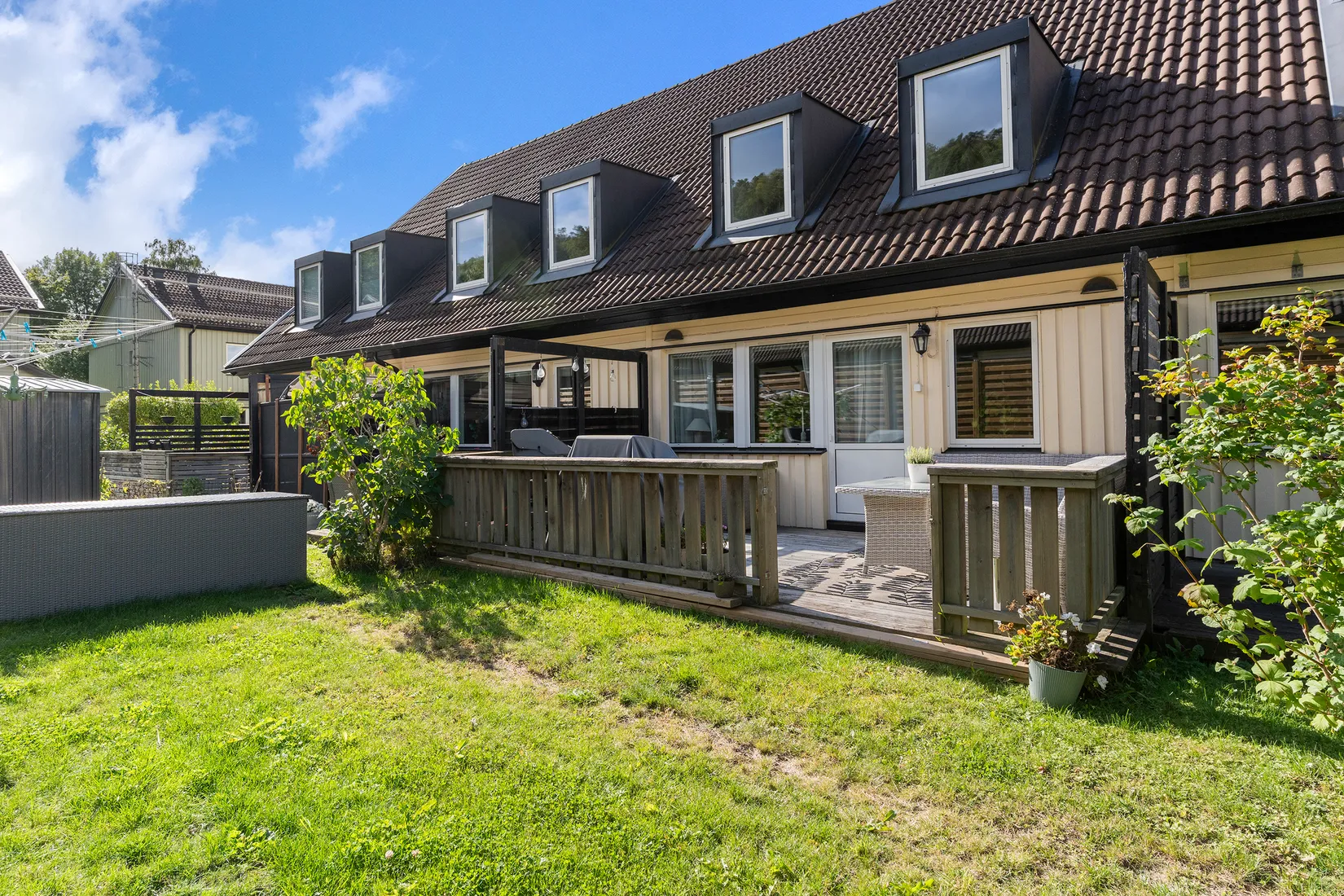 Radhus, Granåsvägen 150, Vargön, Vänersborg