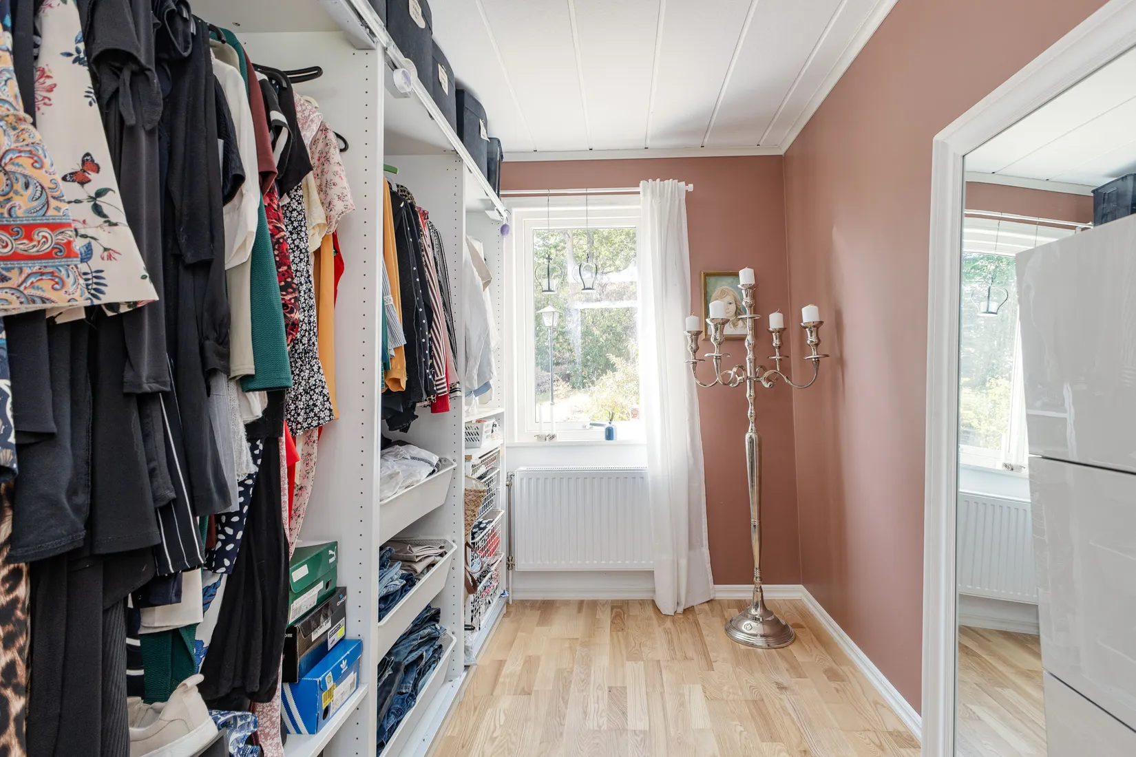 Villa, Kapellvägen 5, Centrum, Enköping