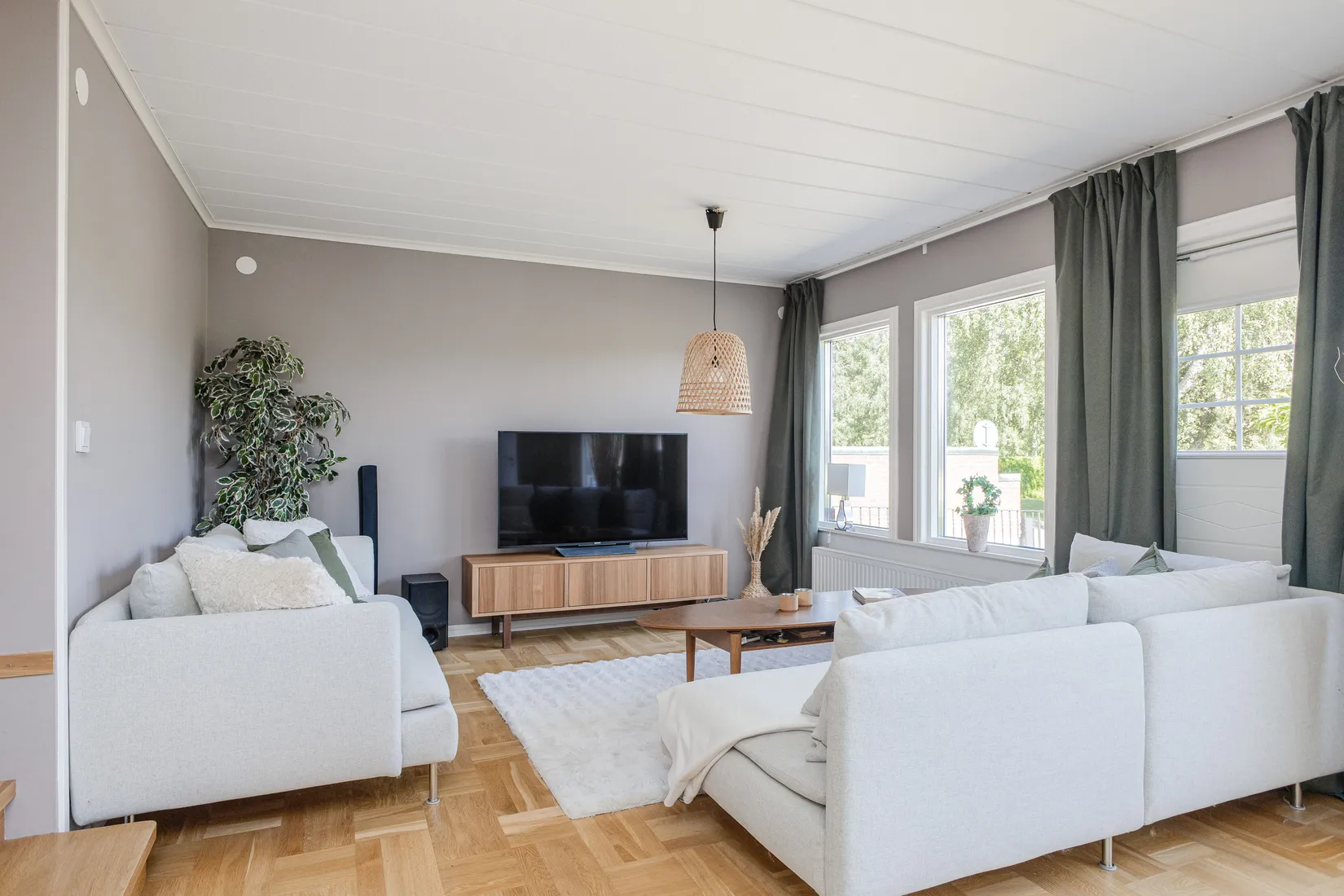 Villa, Kapellvägen 5, Centrum, Enköping