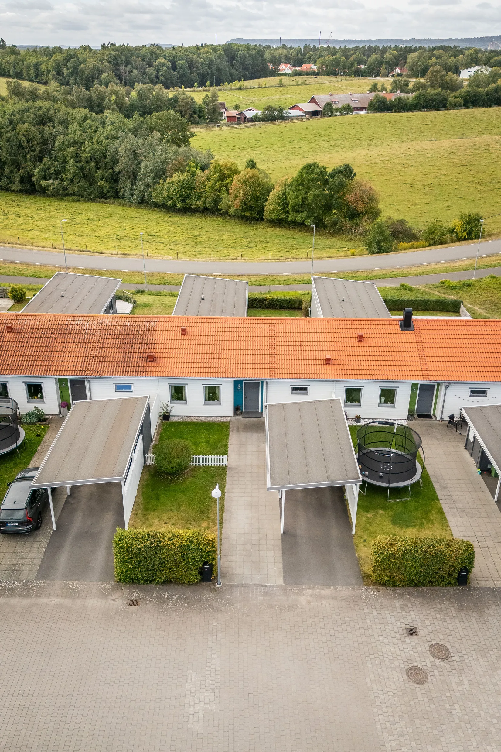 Radhus, Kapellgårdsgatan 26, Trädgårdsstaden, Skövde