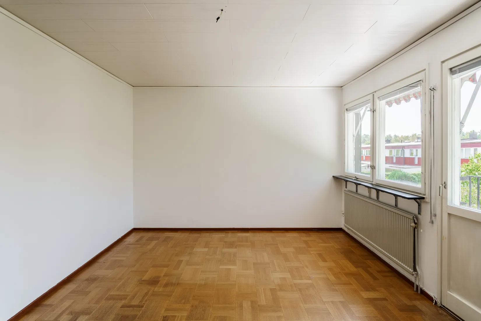Villa, Ringduvegatan 24, Råby, Västerås