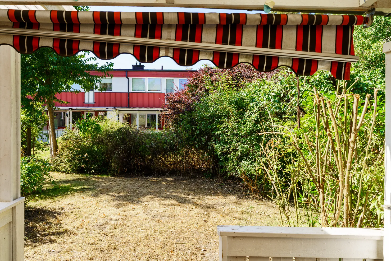 Villa, Ringduvegatan 24, Råby, Västerås