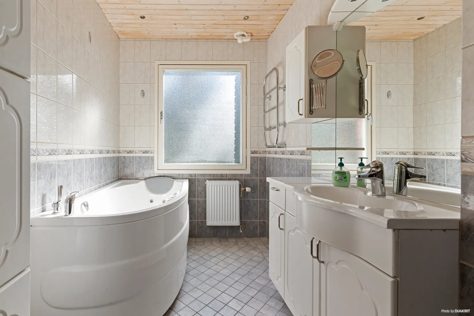Villa, Alpvägen 13, Västra Jakobsberg, Järfälla