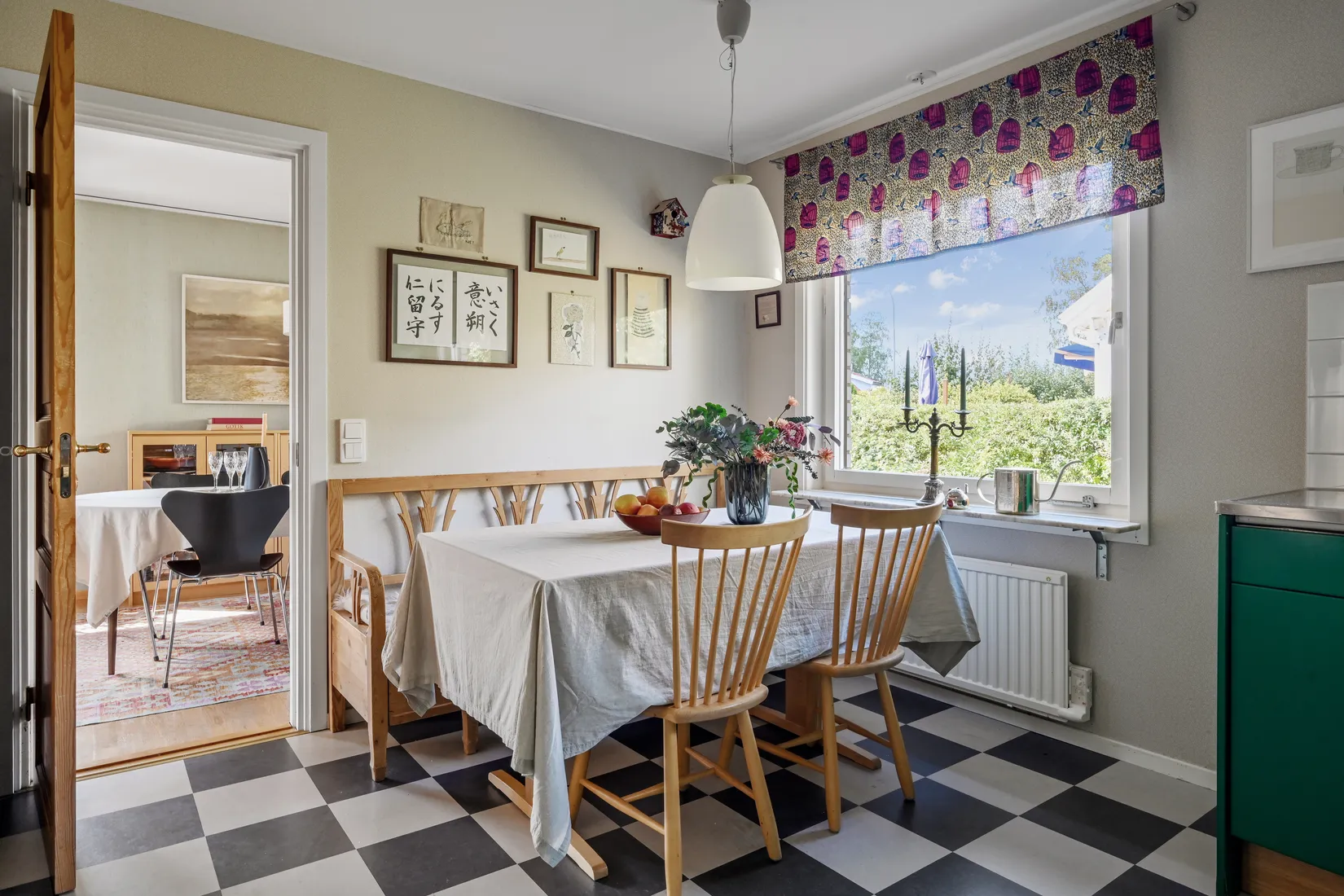 Villa, Linnés väg 10B, Häggvik, Sollentuna