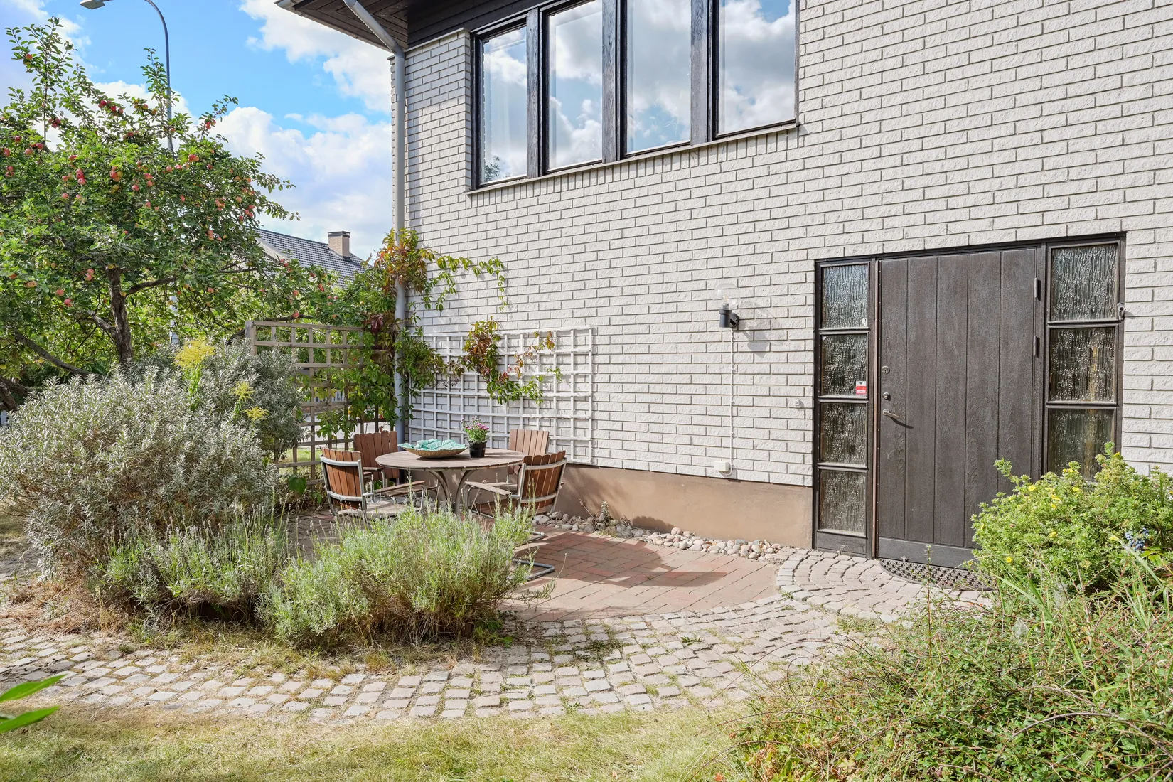 Villa, Linnés väg 10B, Häggvik, Sollentuna