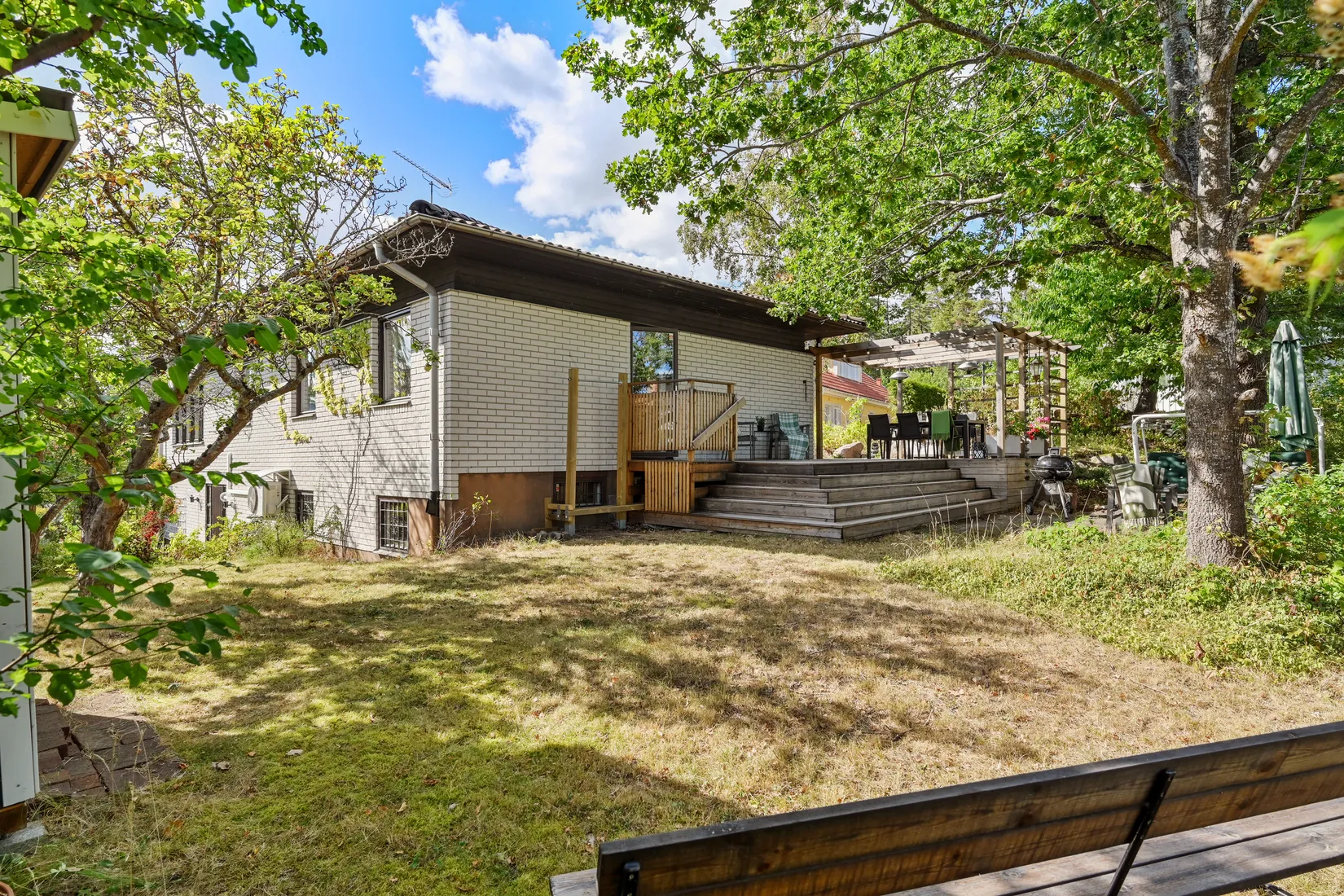 Villa, Linnés väg 10B, Häggvik, Sollentuna