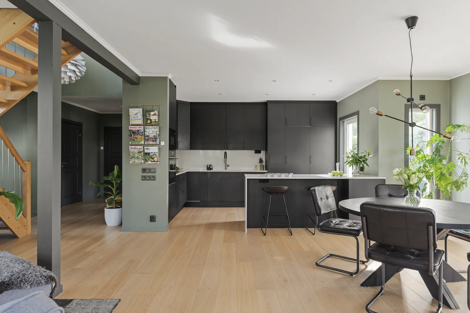 Villa, Odensvägen 46, Täby Kyrkby, Täby