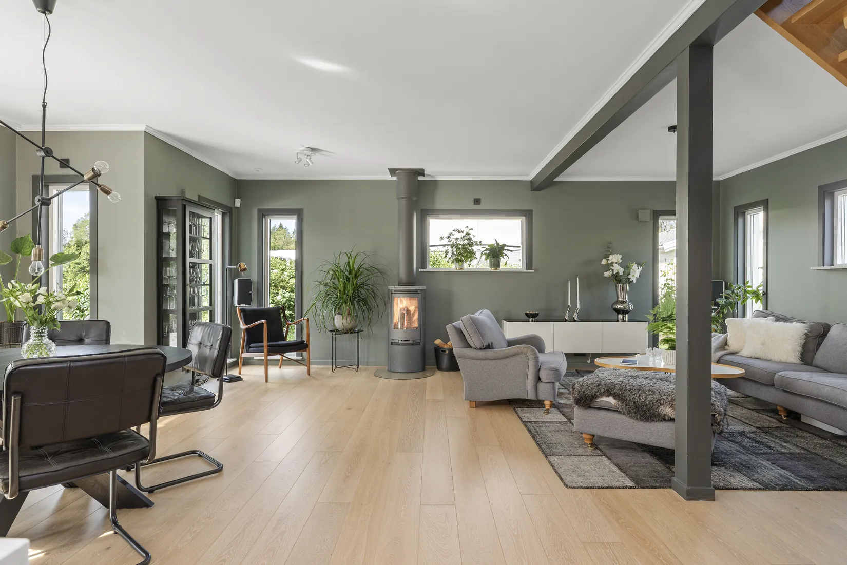 Villa, Odensvägen 46, Täby Kyrkby, Täby