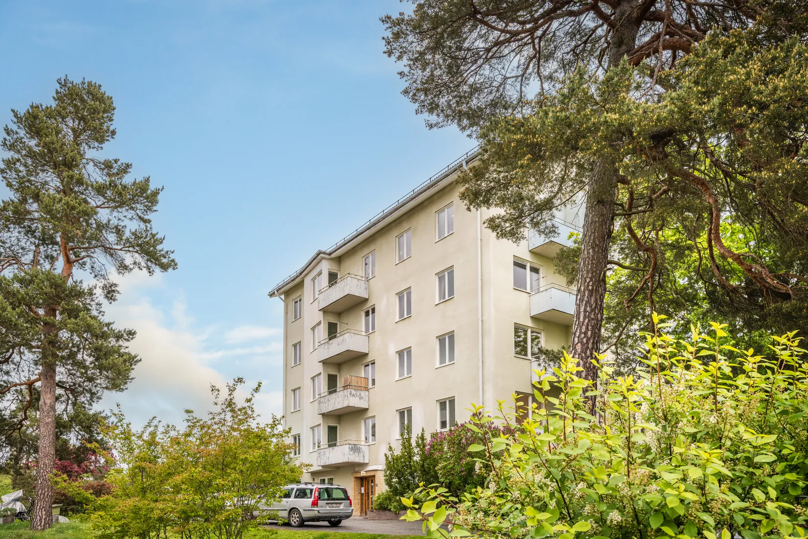 Bostadsrätt, Klubbacken 45, Mälarhöjden, Stockholm