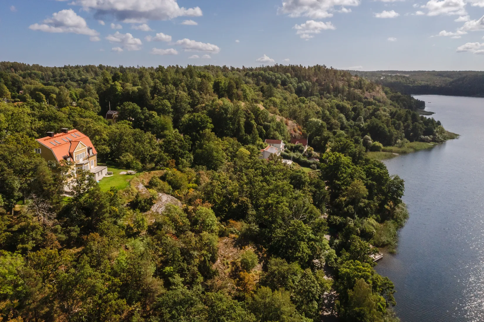 Bostadsrätt, Ulvsbergsvägen 11A, Tullinge - Ulfsbergsgården, Botkyrka