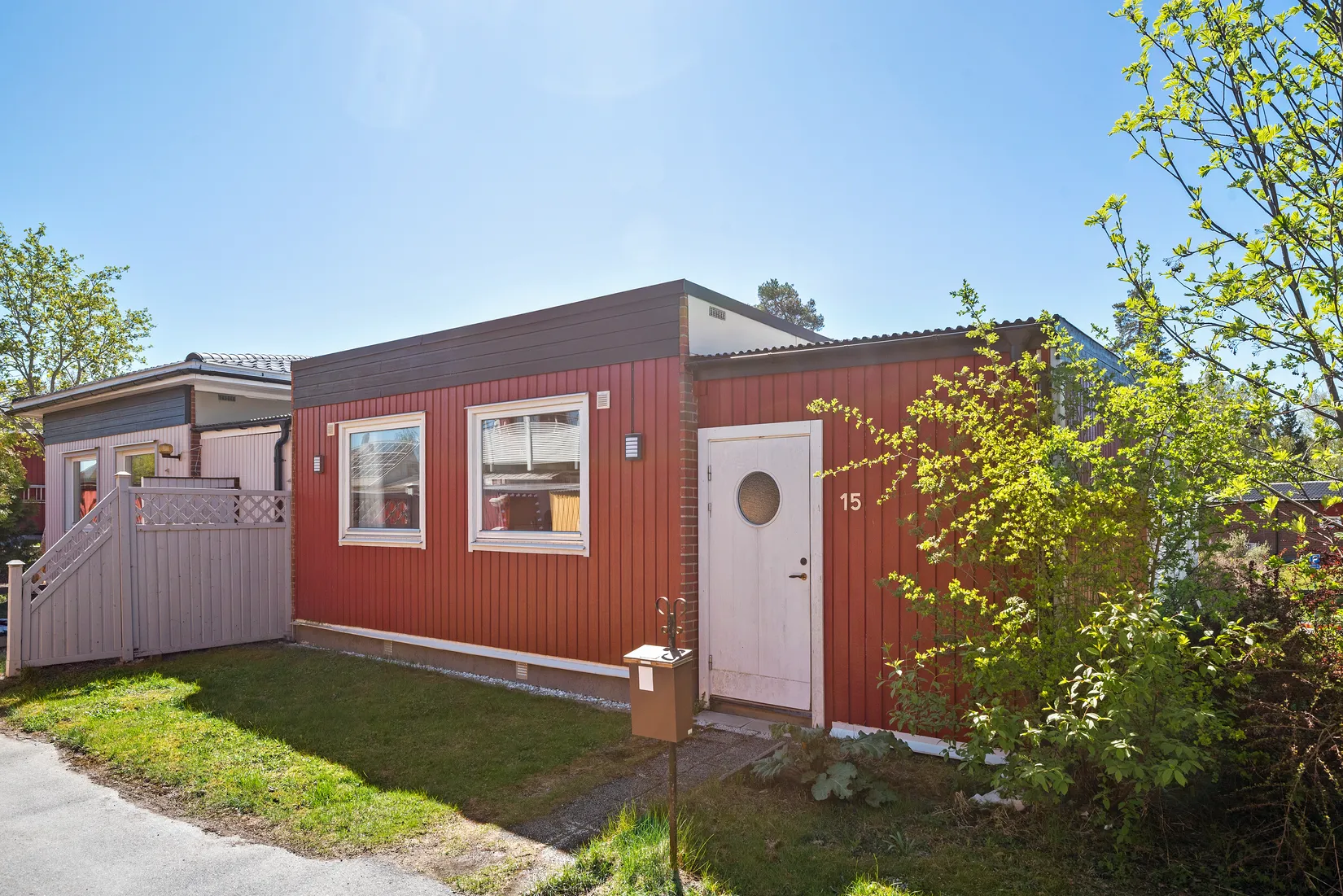 Radhus, Bivägen 15, Björkhaga, Österåker