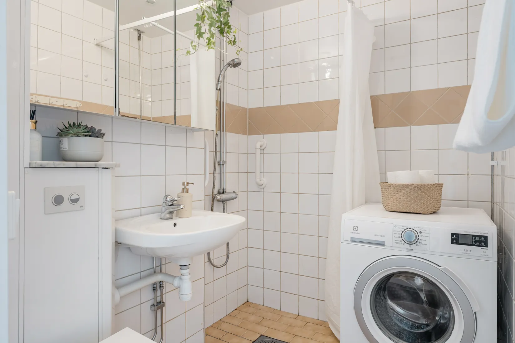 Bostadsrätt, RADARVÄGEN 11, Hägernäs, Täby