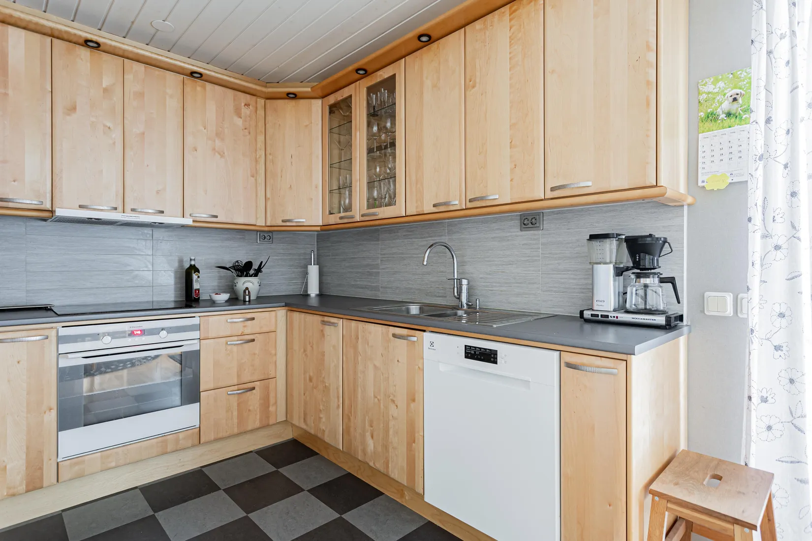 Villa, Isflaksvägen 9, Hökåsen, Västerås