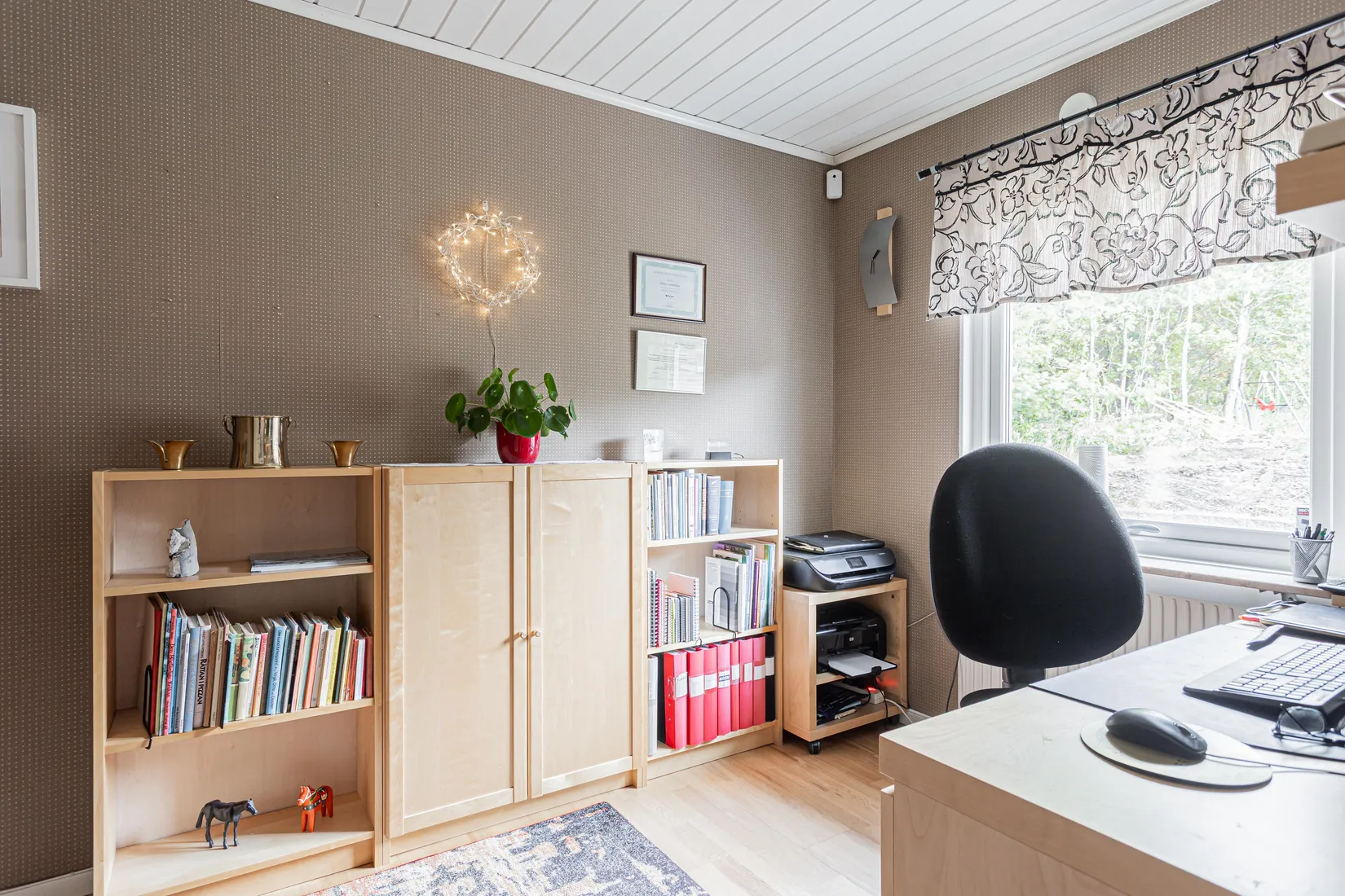 Villa, Isflaksvägen 9, Hökåsen, Västerås