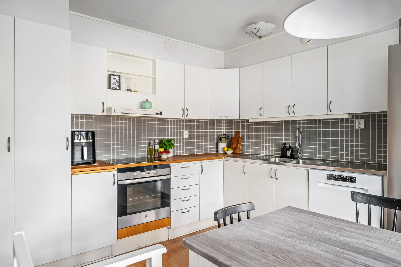 Radhus, Skansvägen 43, Sandhamn, Nynäshamn
