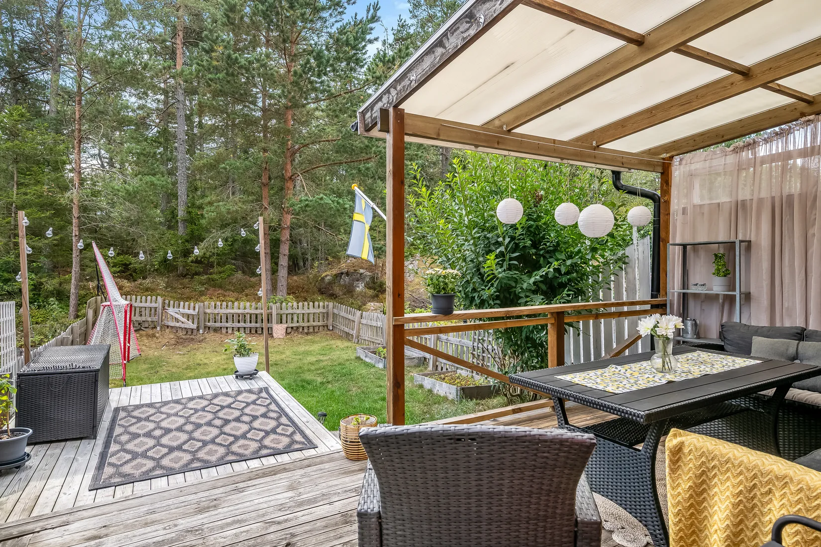 Radhus, Skansvägen 43, Sandhamn, Nynäshamn