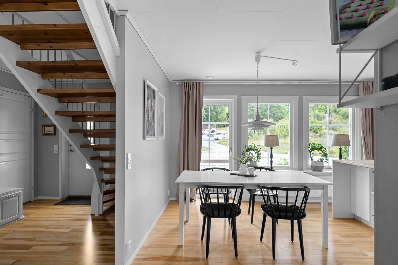 Radhus, Hillersjövägen 2R, Nynäshamn Stora vika, Nynäshamn