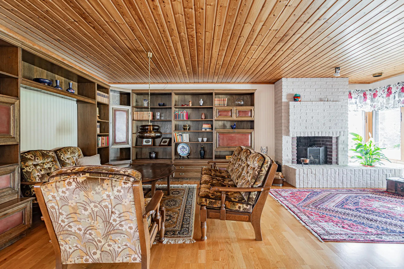 Villa, Rundhällsvägen 10, Hökåsen, Västerås
