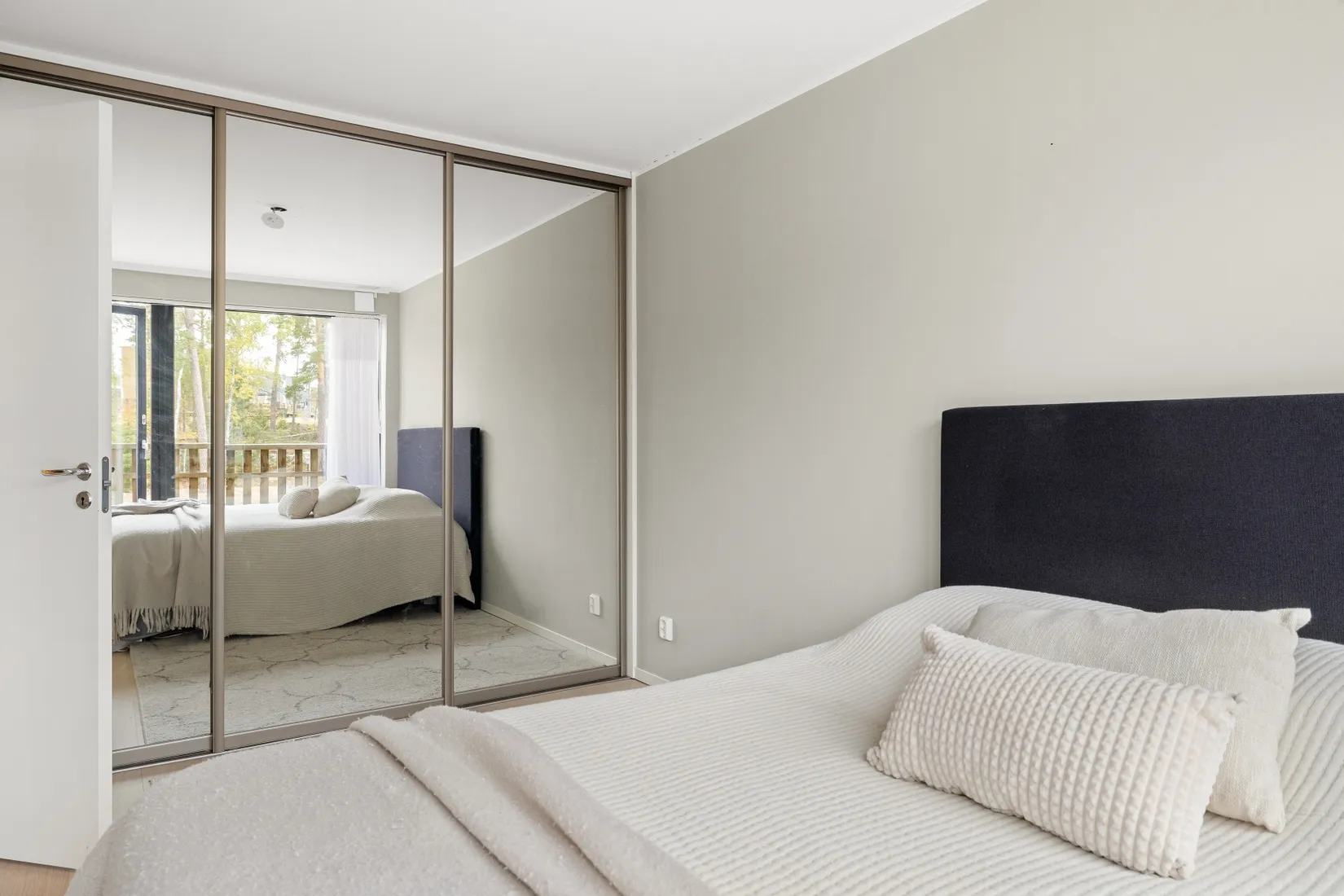 Radhus, Åkerhielms väg 11B, Margretelund, Österåker