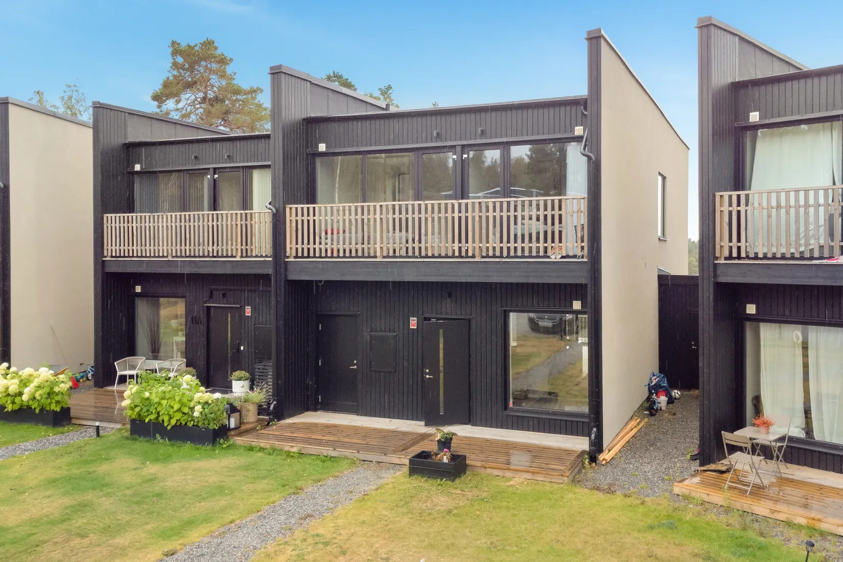 Radhus, Åkerhielms väg 11B, Margretelund, Österåker