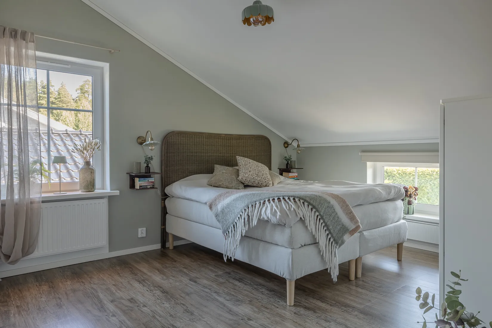 Radhus, Västra Rosenlundsvägen 38, Lövnäs, Hammarö