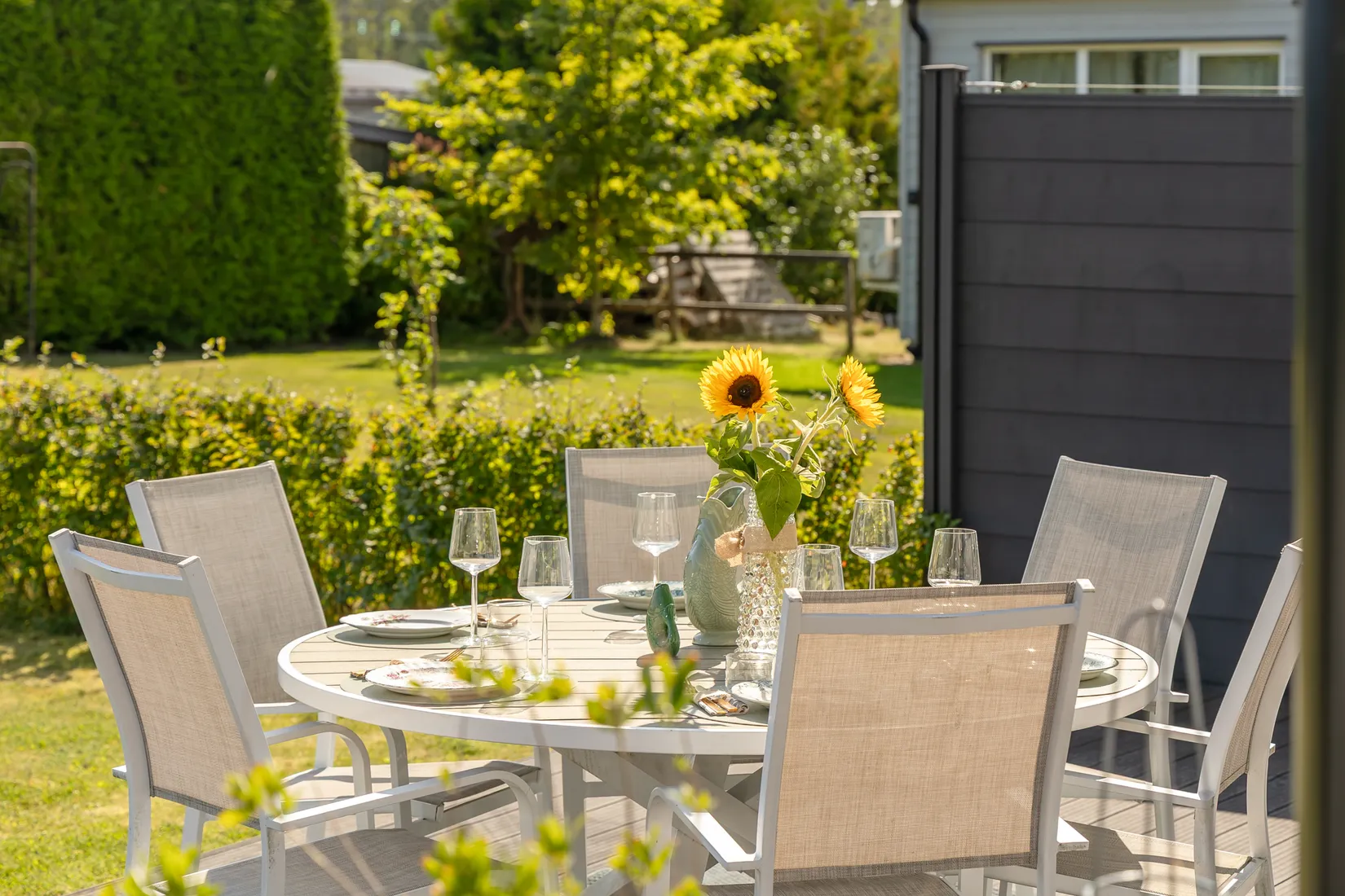 Radhus, Västra Rosenlundsvägen 38, Lövnäs, Hammarö