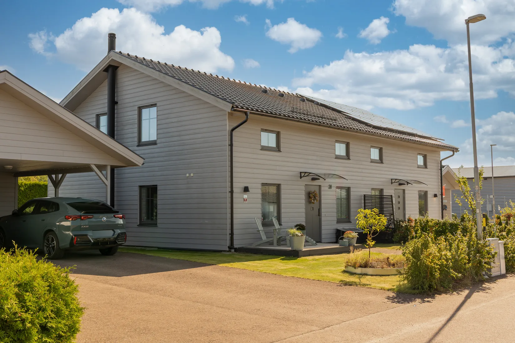 Radhus, Västra Rosenlundsvägen 38, Lövnäs, Hammarö