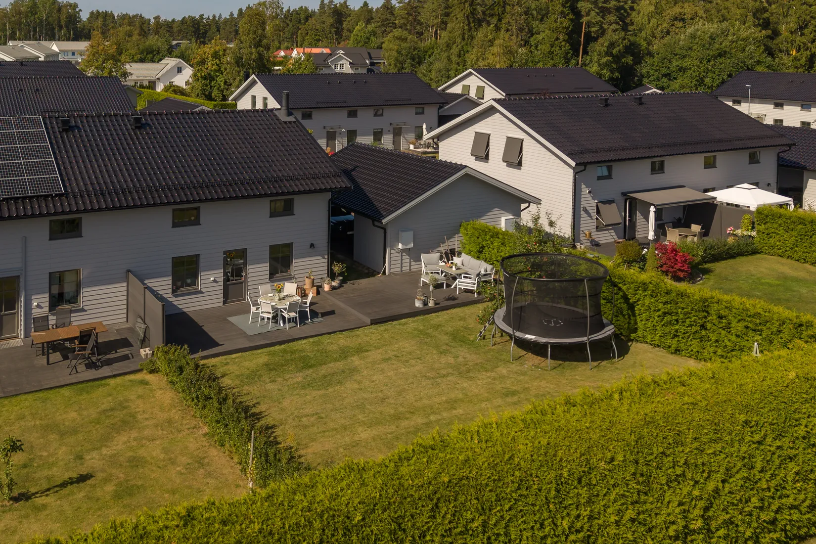 Radhus, Västra Rosenlundsvägen 38, Lövnäs, Hammarö