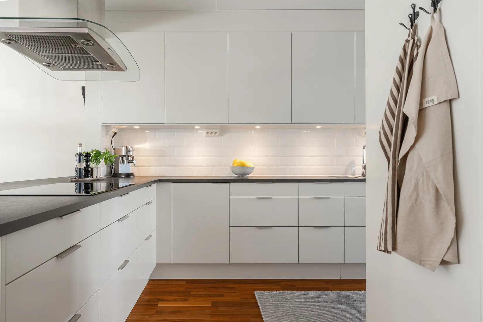 Radhus, Norra Atriumvägen 18, Kvisslingby, Österåker
