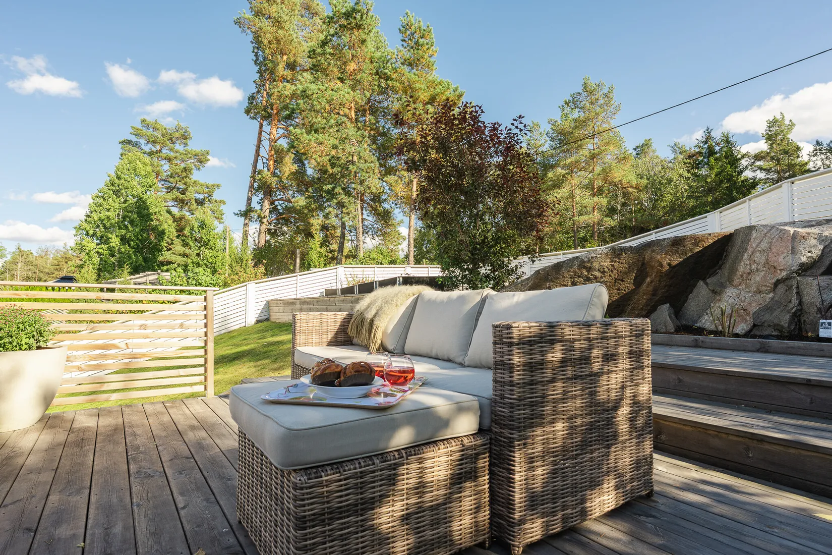Radhus, Norra Atriumvägen 18, Kvisslingby, Österåker