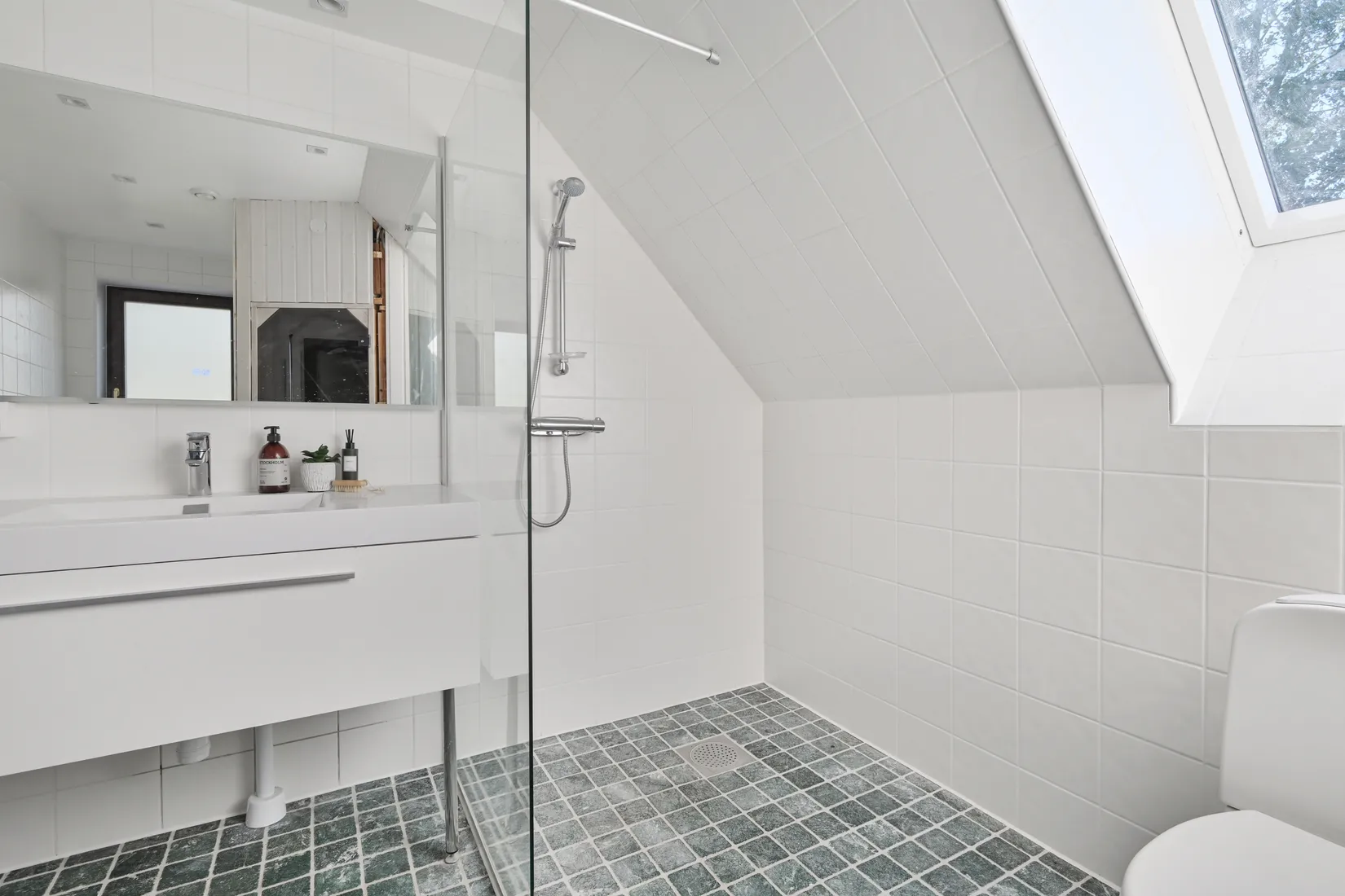 Villa, Orionvägen 95B, Skälby, Järfälla