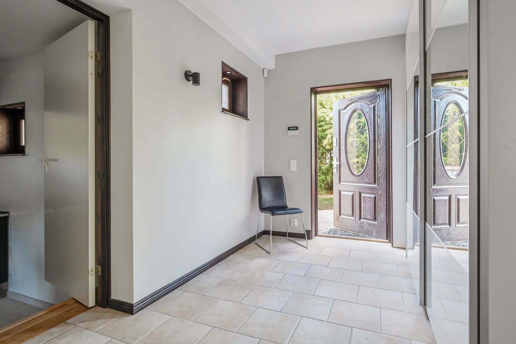 Villa, Orionvägen 95B, Skälby, Järfälla