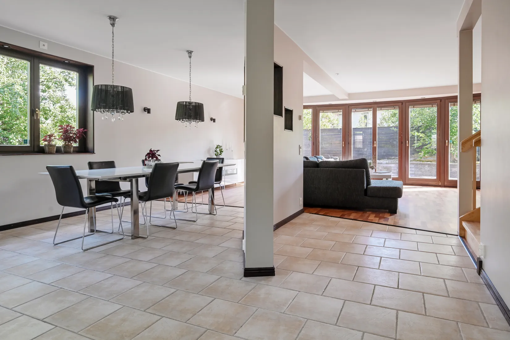 Villa, Orionvägen 95B, Skälby, Järfälla