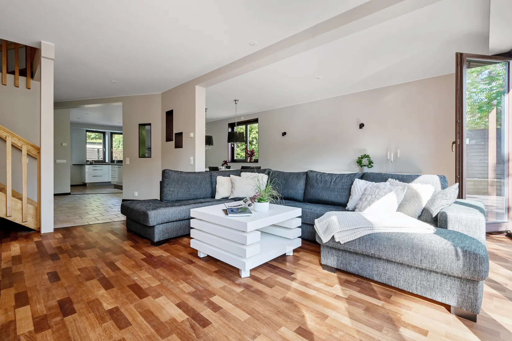 Villa, Orionvägen 95B, Skälby, Järfälla