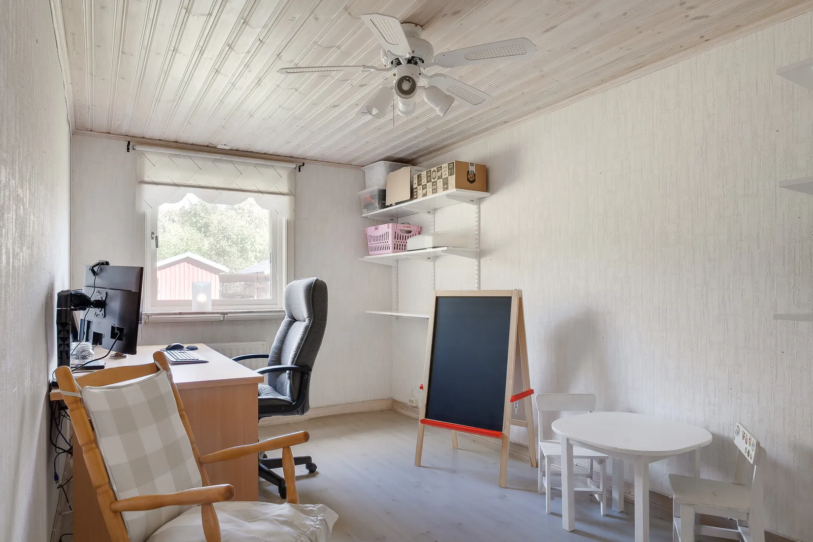Villa, Midsommarvägen 10, Vingåker