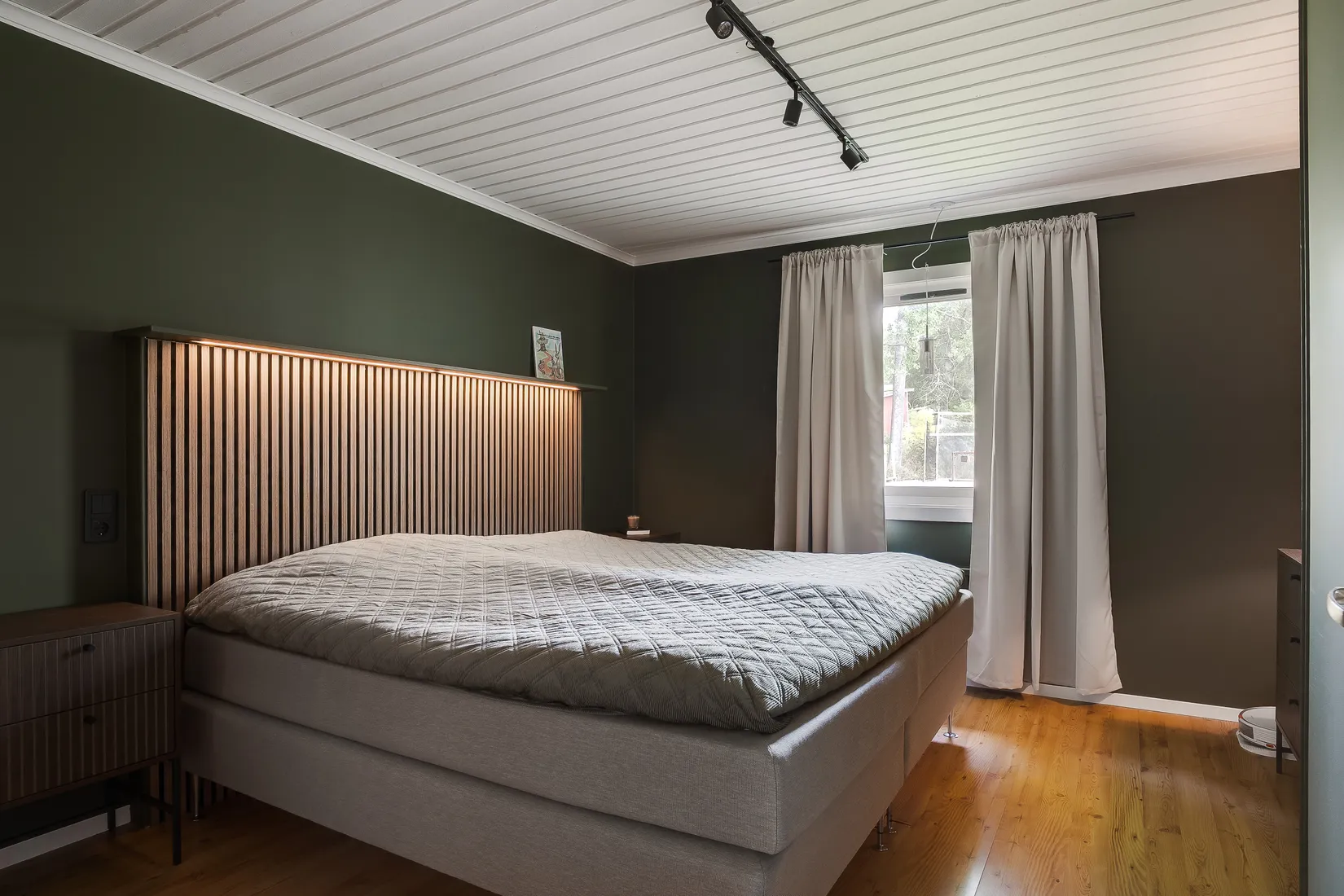 Villa, Midsommarvägen 10, Vingåker