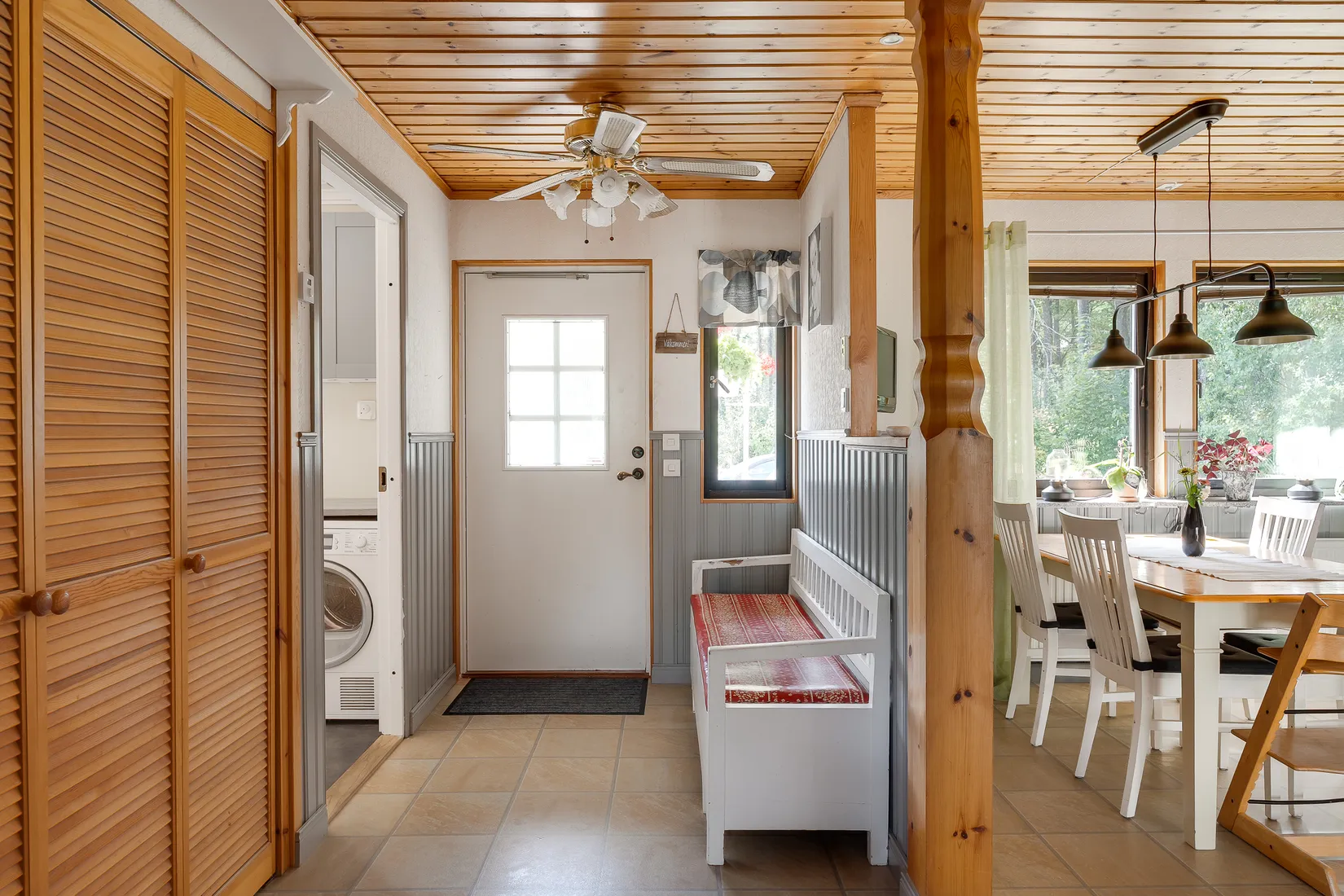 Villa, Midsommarvägen 10, Vingåker