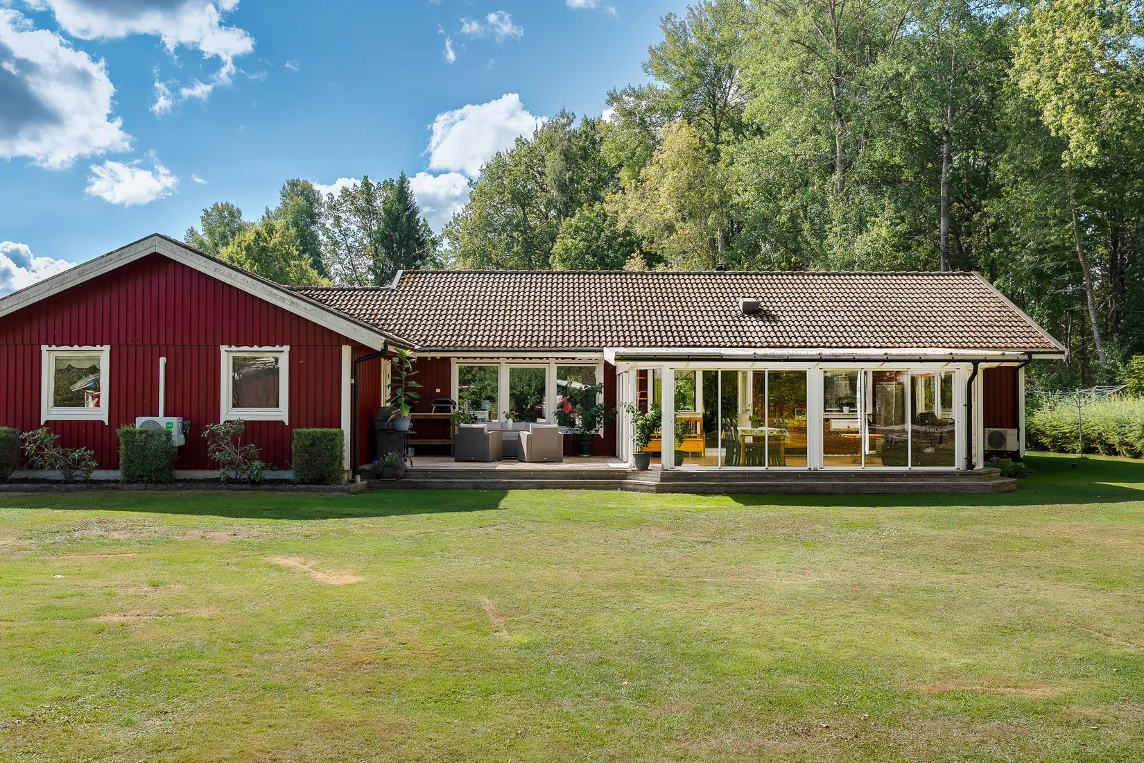 Villa, Midsommarvägen 10, Vingåker