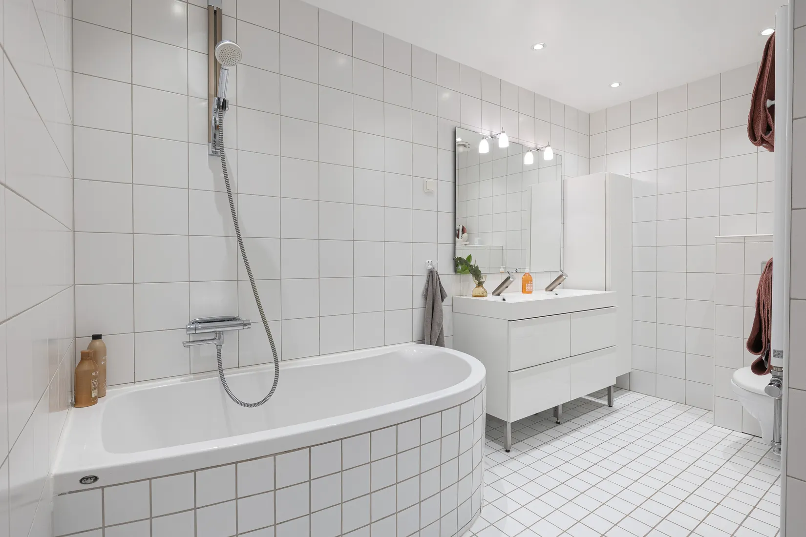 Villa, Högalidsvägen 11, Duvbo, Sundbyberg