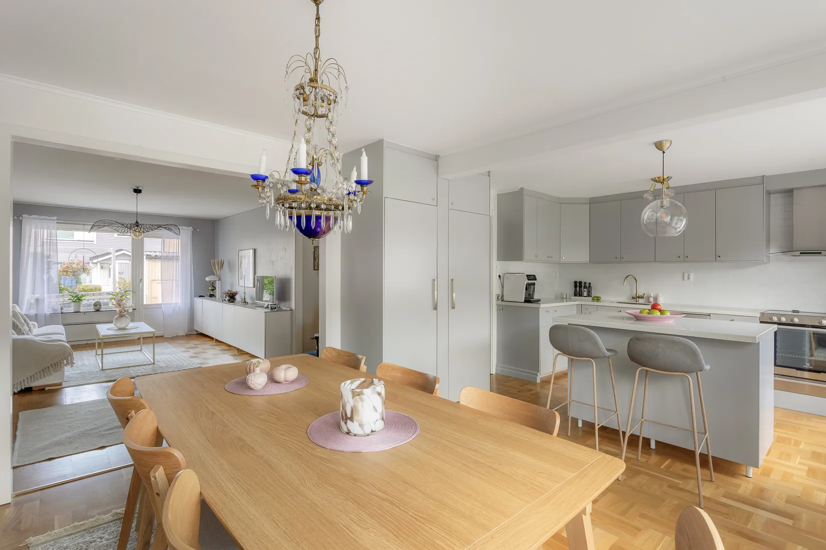 Radhus, Såningsvägen 87, Viksjö, Järfälla