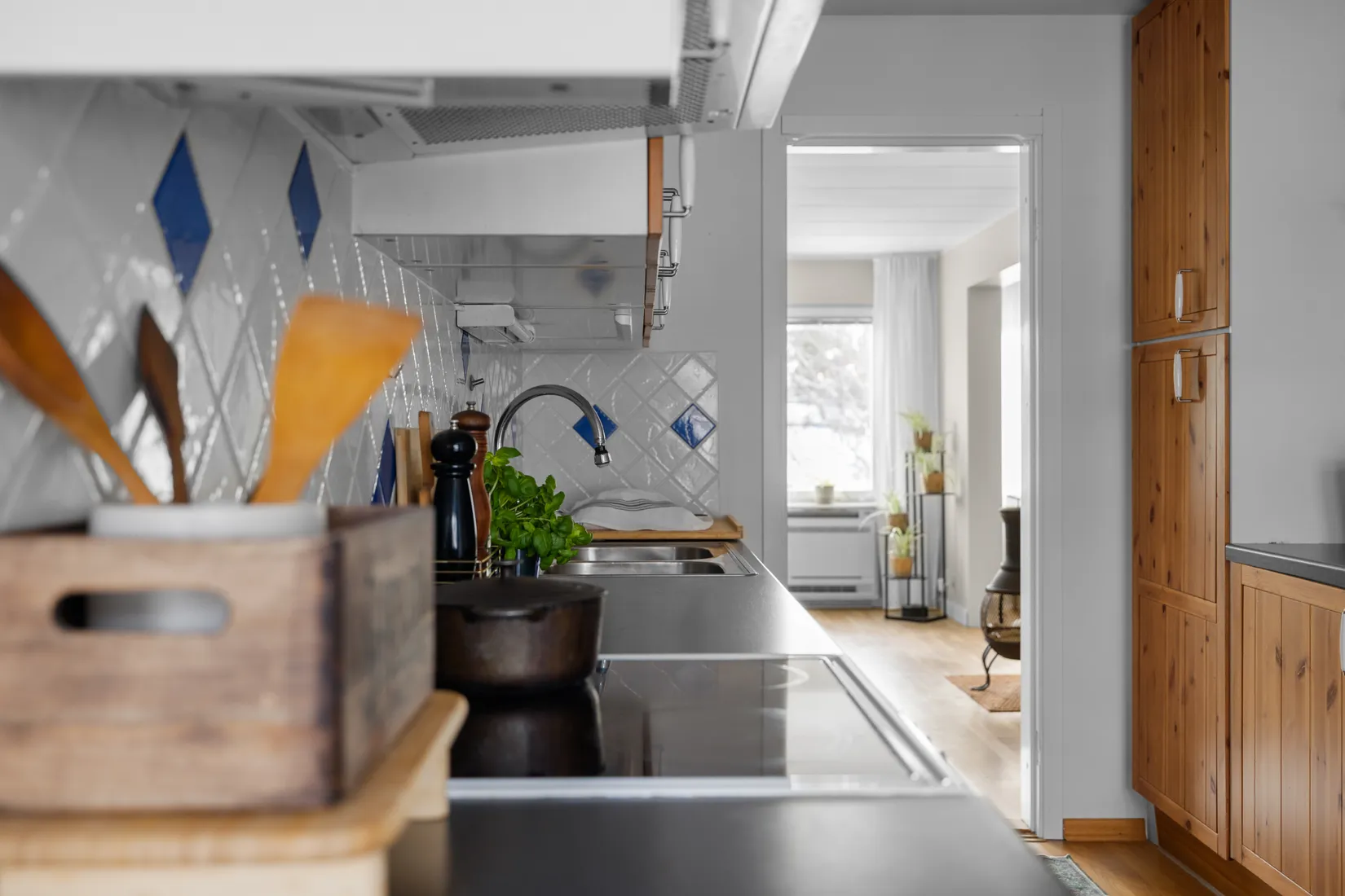 Radhus, Högholmsgränd 35, Skärholmen, Stockholm