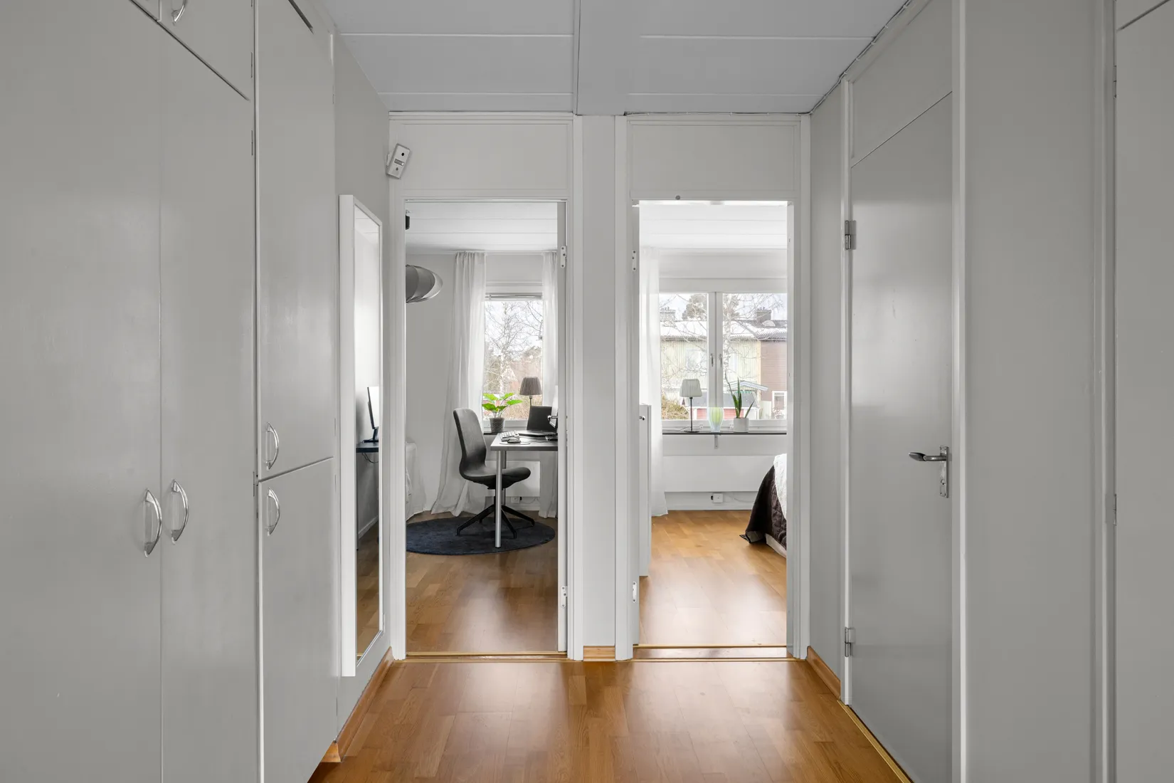 Radhus, Högholmsgränd 35, Skärholmen, Stockholm